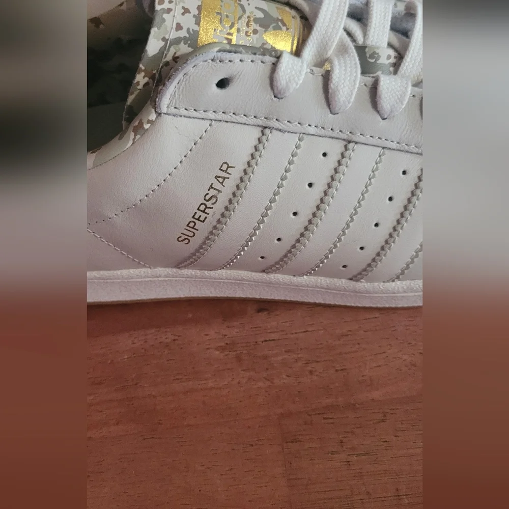 Adidas Superstar - Picture 9 of 10